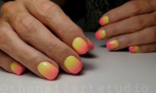 The Advantages of Online Video Nail Art and Nail Technique Classes